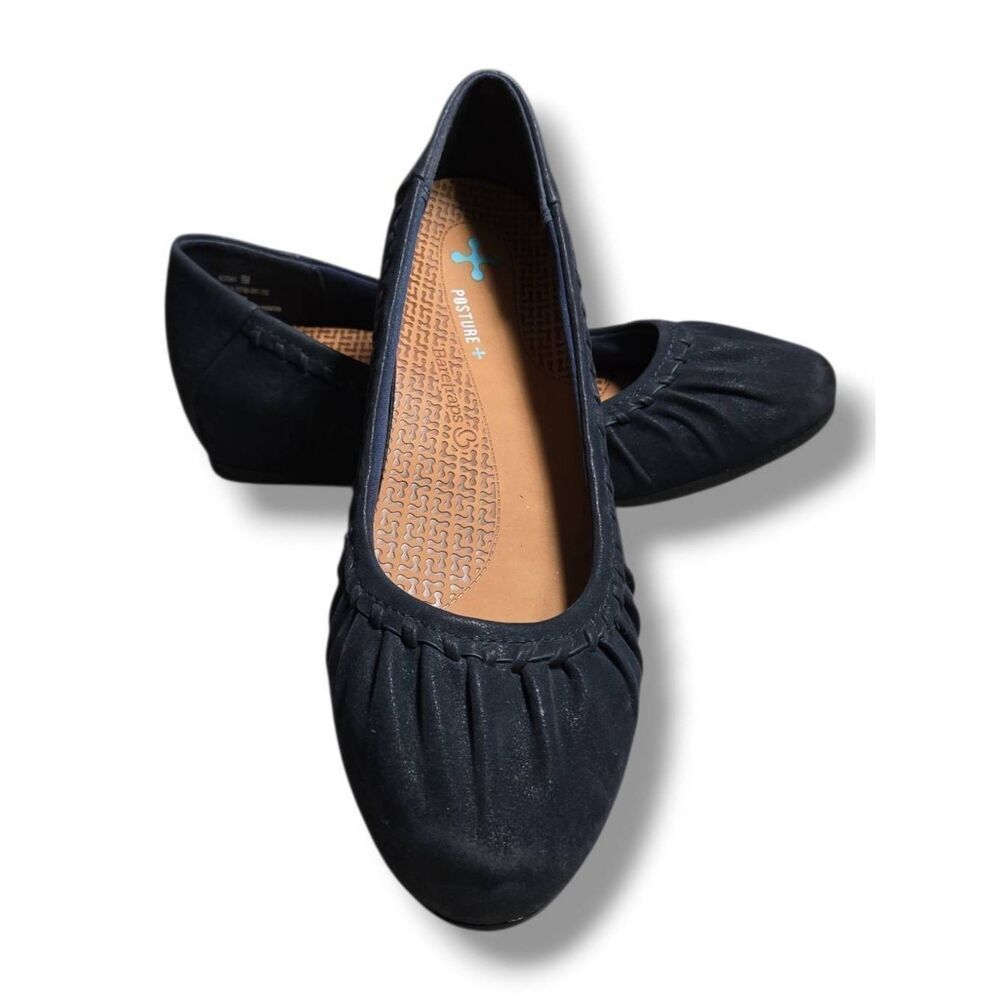 Baretraps "Norma" Posture Plus Navy Blue Ruched Flats – Size 8